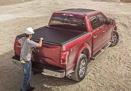 ROLL-N-LOCK A-SERIES TONNEAU COVER