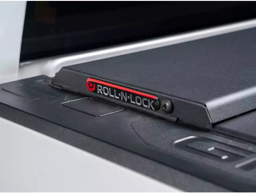 ROLL-N-LOCK E-SERIES TONNEAU COVER