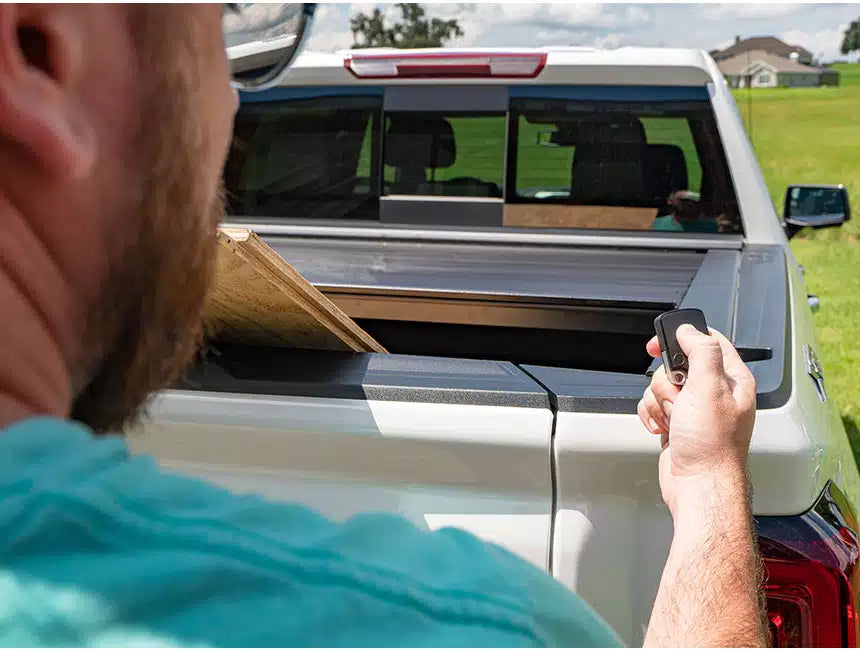 ROLL-N-LOCK E-SERIES TONNEAU COVER