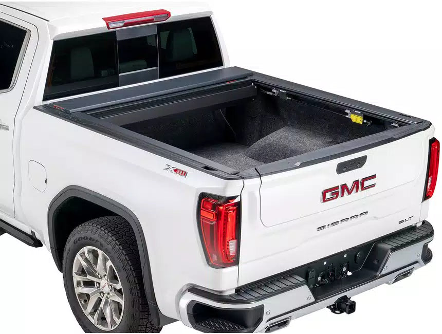 ROLL-N-LOCK E-SERIES TONNEAU COVER