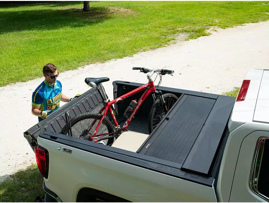 ROLL-N-LOCK M-SERIES TONNEAU COVER